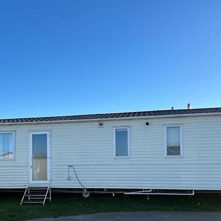Felixstowe Chimo Caravan 8 Sleeps 5 Min To Beach Eksteriør bilde